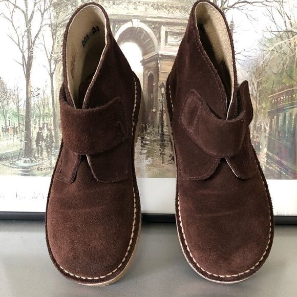 Unit Shoes‎ Brown Suede Booties - Picture 4 of 16